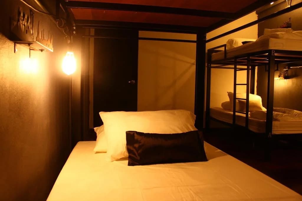Human Sleep Hostel - photo 4