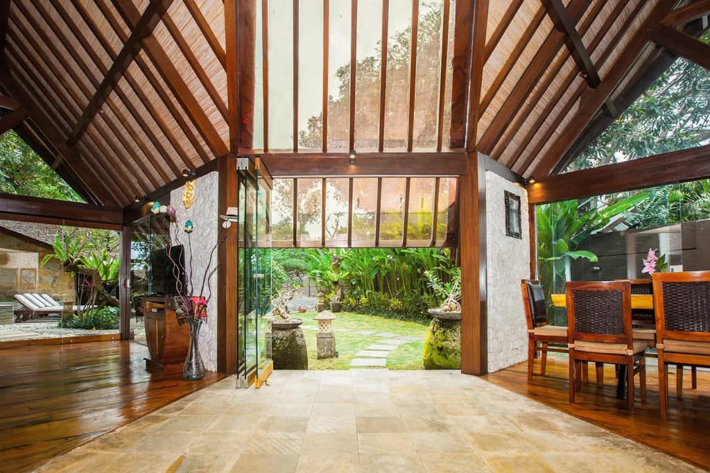 Kalyca Villa Seminyak - photo 5