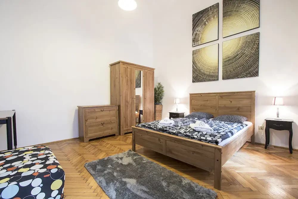Large Central Apartments Kálmán Imre - photo 3
