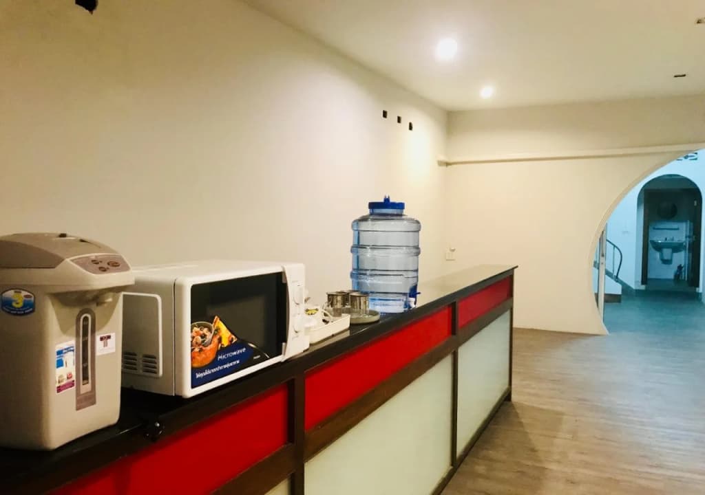 Mr Travel Hostel - main photo