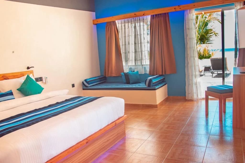 South Palm Resort Maldives - photo 2