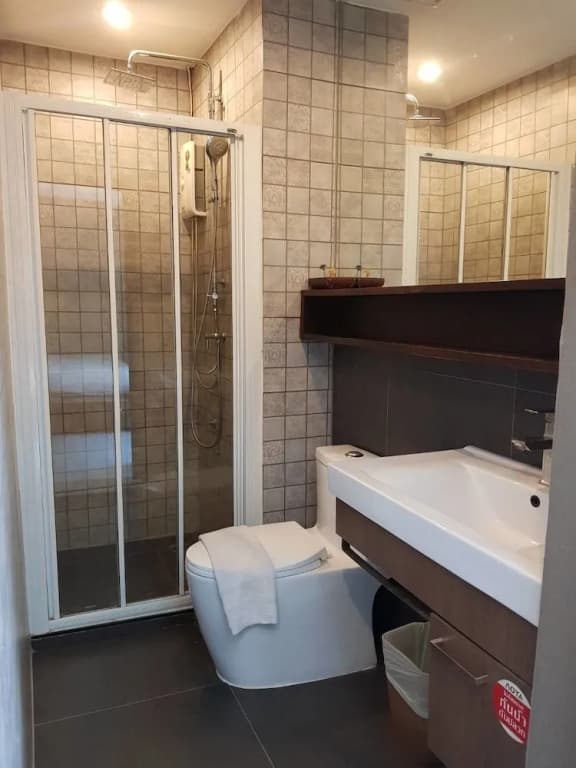 Escape inn - photo 8