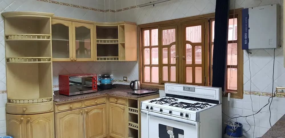 El Choueifat Apartments - photo 26