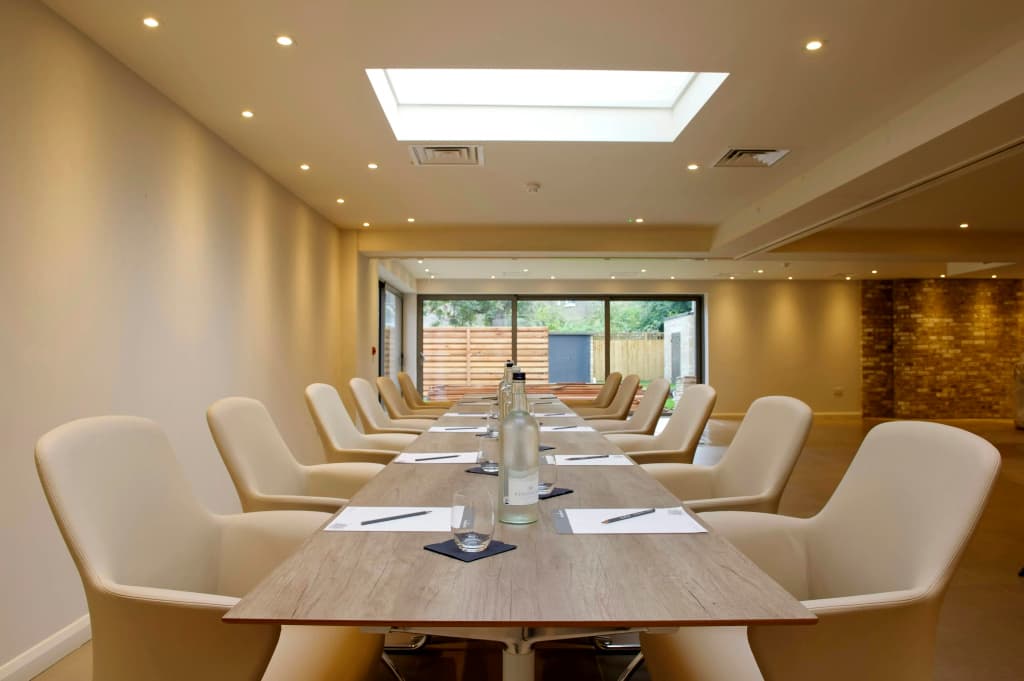 The Lodge Hotel - Putney - photo 16