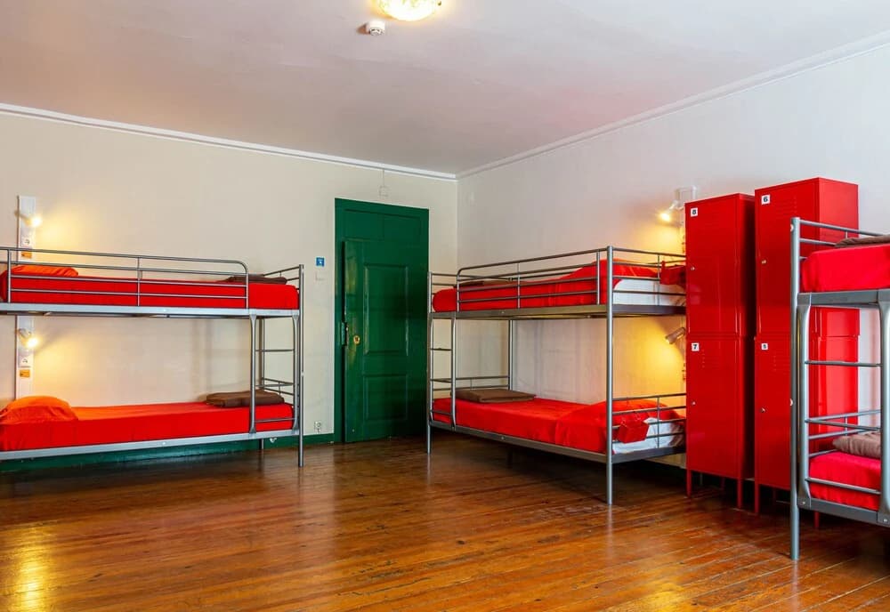 Lisbon Old Town Hostel - photo 2