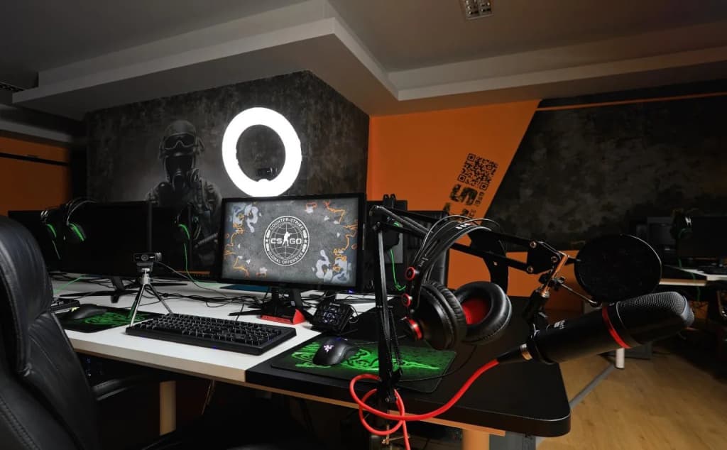 Gamers Paradise Hotel - photo 14