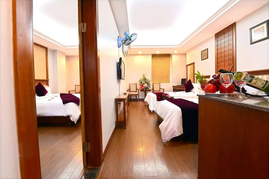 Golden Legend Boutique Hotel - photo 3