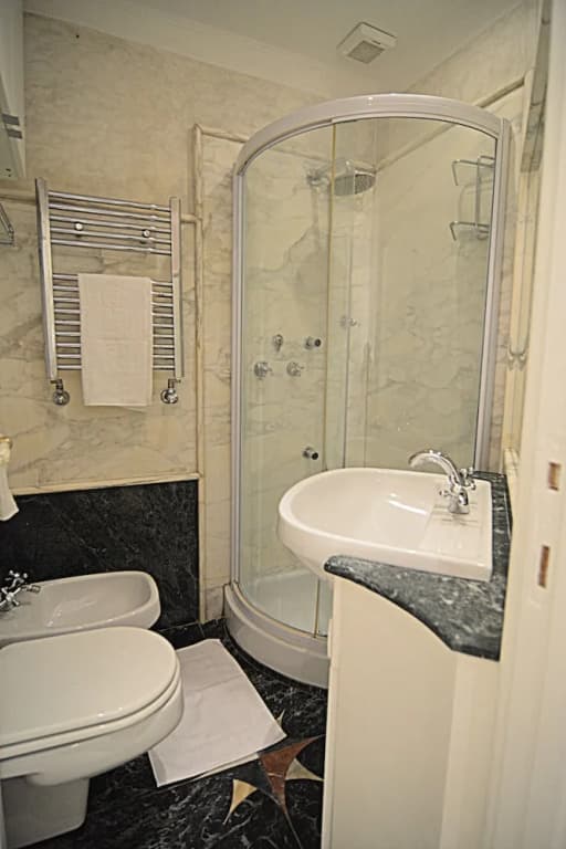 Vatican Luxury Apartment - photo 7
