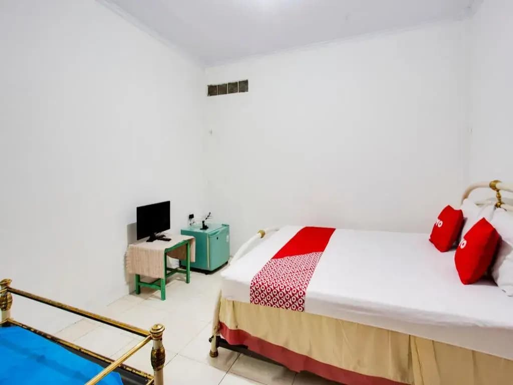 OYO 3725 Sisca Guest House - photo 3