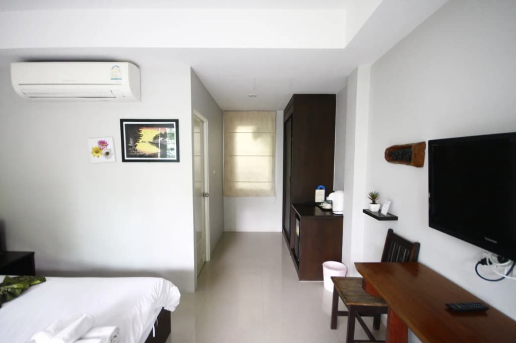Naiyang Boutique Resort - photo 4
