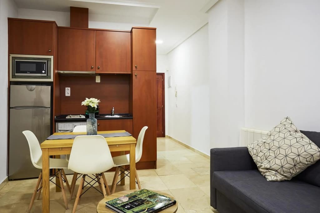 LEEWAYS LOFT V in GRAN VÍA - photo 13