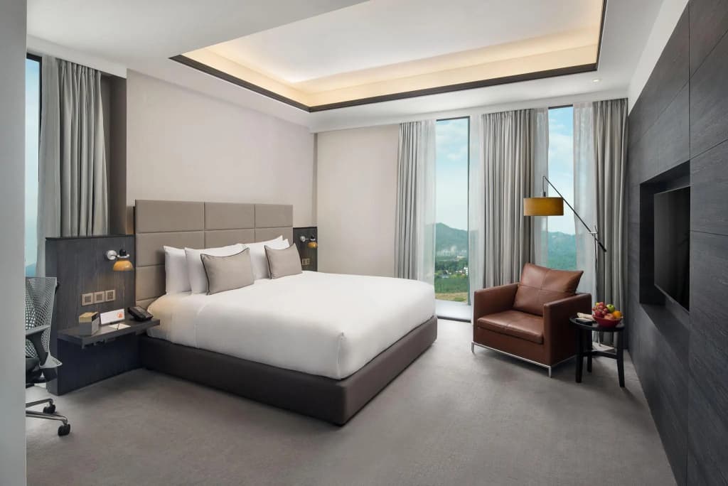 G Hotel Kelawai - photo 5