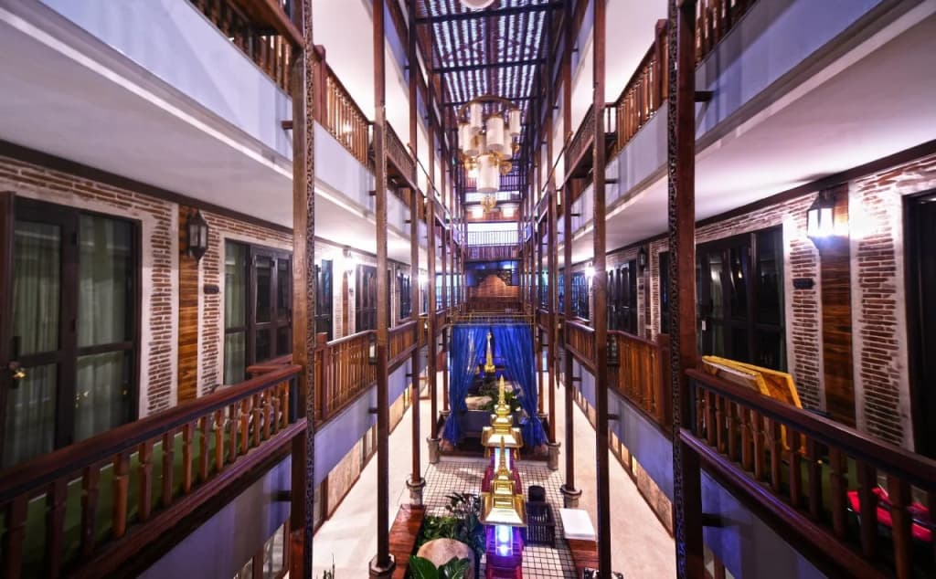 Sunny V Hotel - photo 12