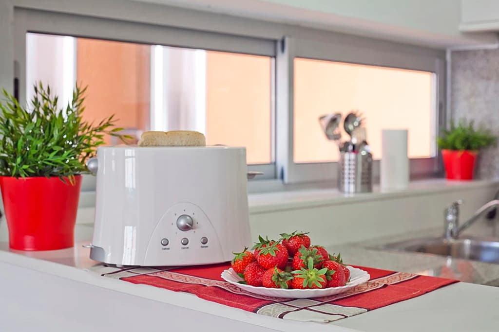 Charmsuites Paralel Apartments - photo 10
