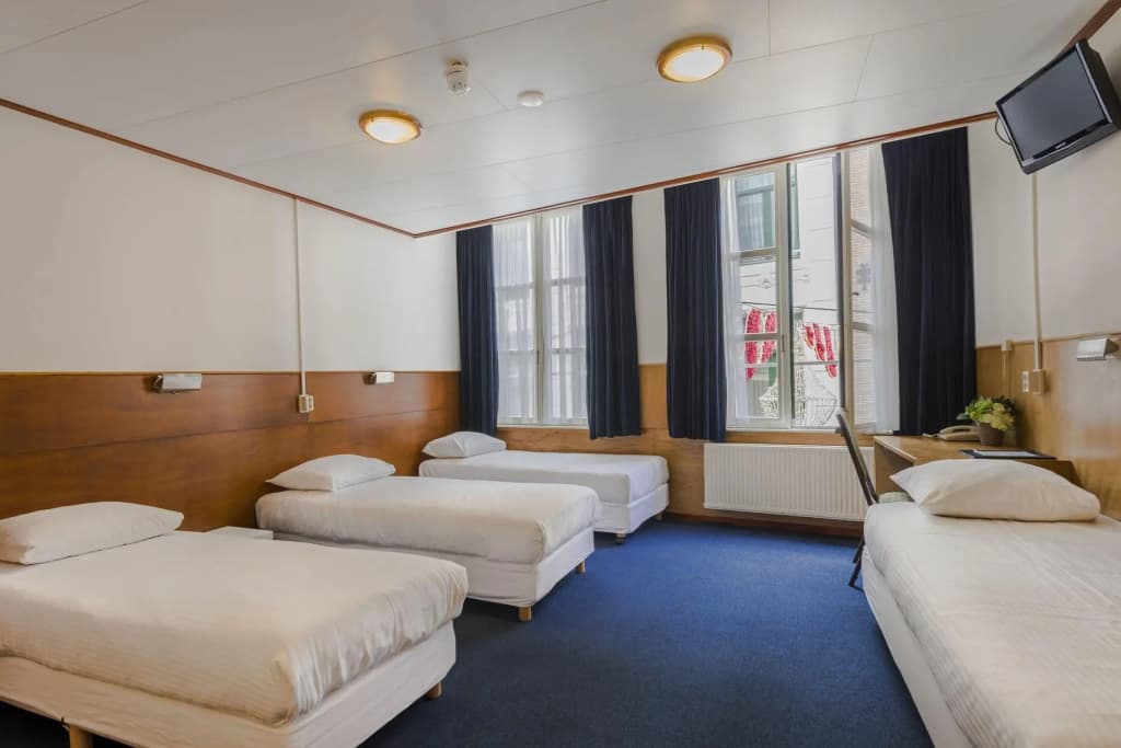 Hotel van Gelder - photo 40