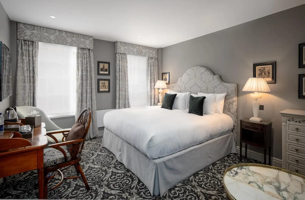 No. 30 Knightsbridge - photo 4