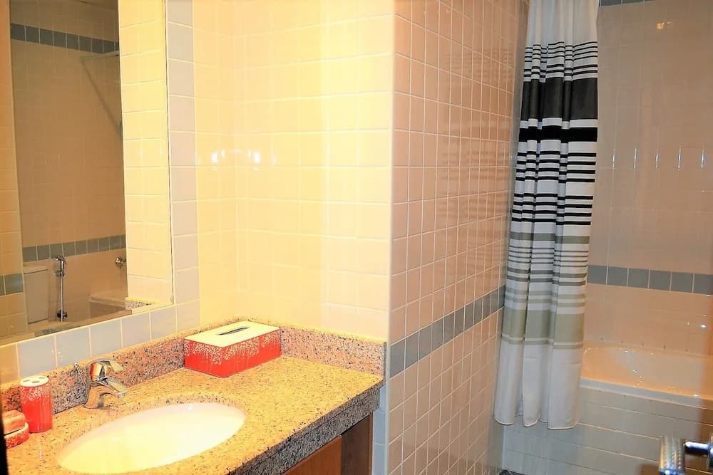 Bright furnished studio near metro in Tecom - ALIA - photo 7