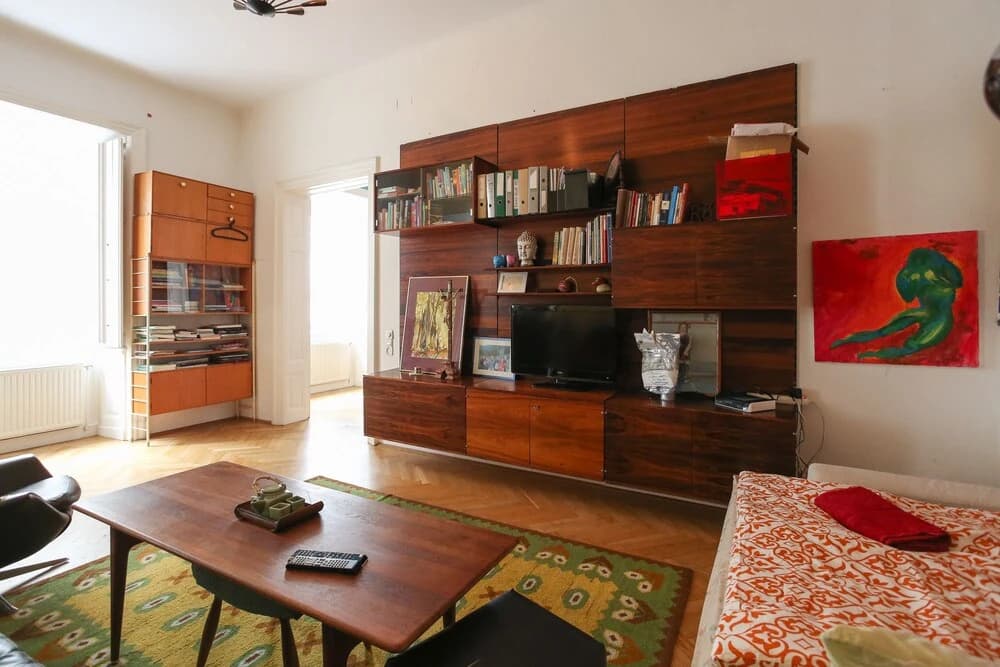 13th Century Apartment - photo 3