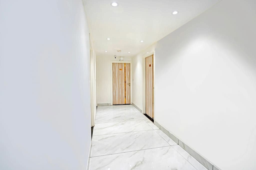 Hotel Luxury inn - photo 9