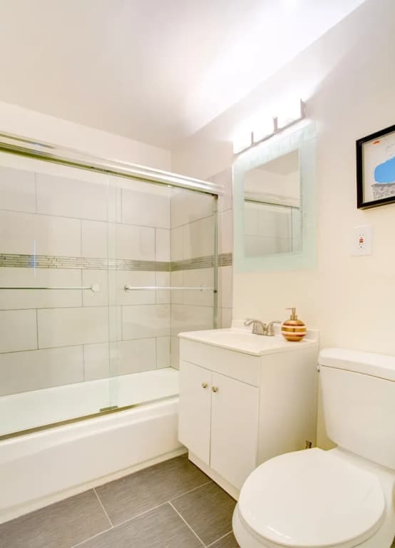 1 Bedroom near Hollywood Sights - photo 7