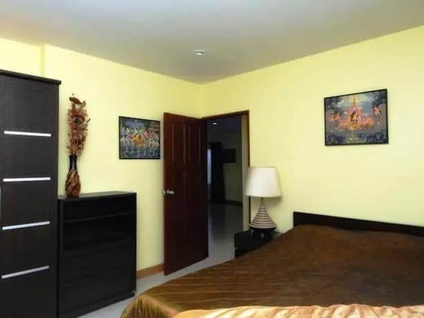 Discovery Gardens Apartment - main photo