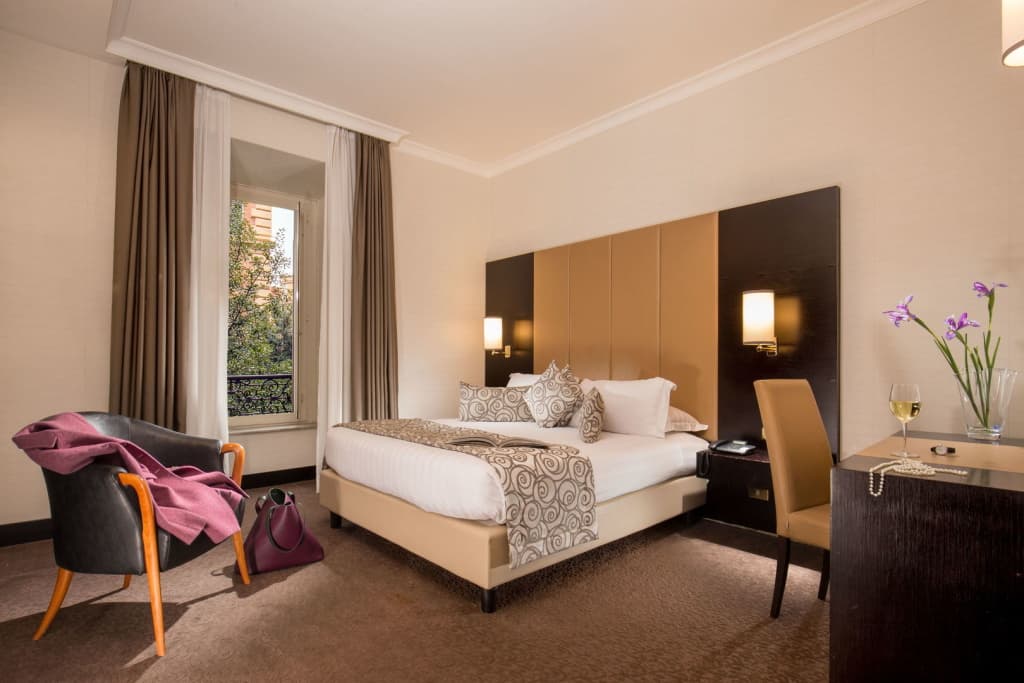 Savoy Hotel - photo 5