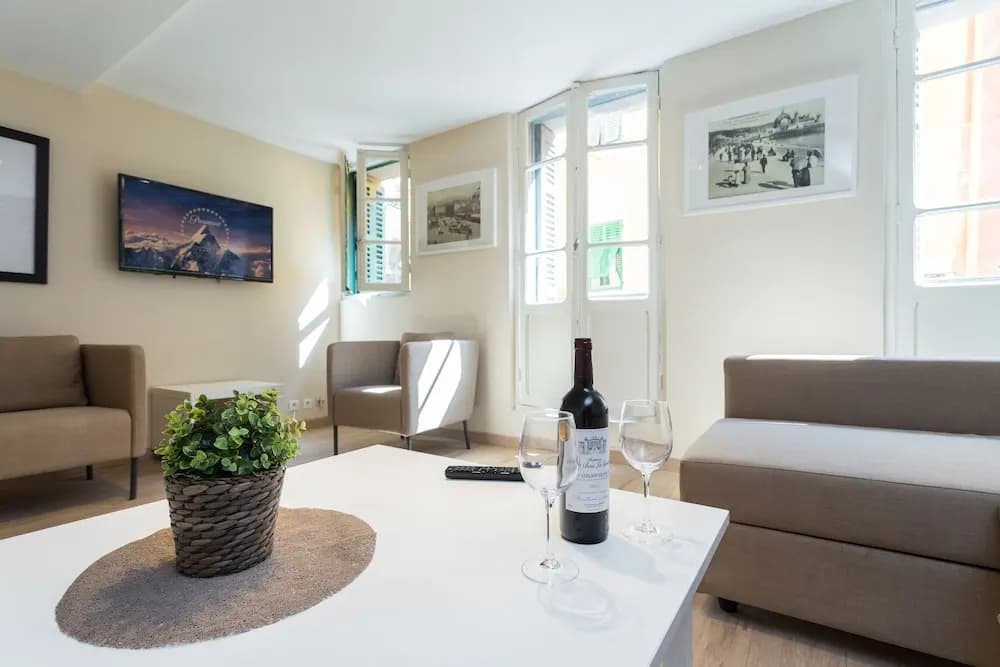 The Napoleon 2-BR Old Town - Terrace - photo 2