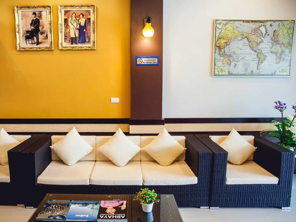 Chalong Boutique Inn - photo 3