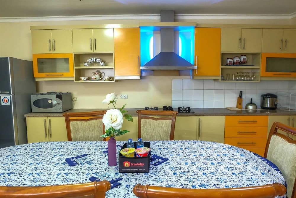 Best Spacious Apartment Permata Senayan - photo 17