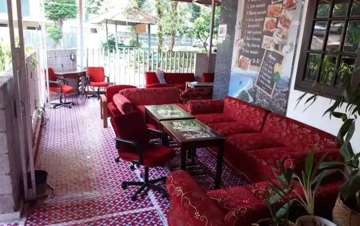 Mayestik Guest House Syariah - photo 19