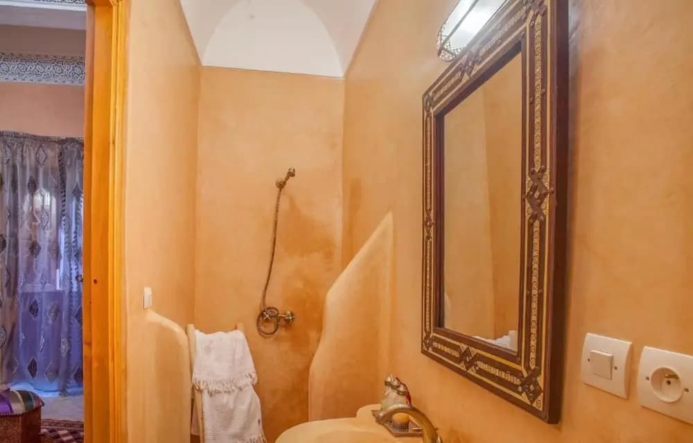 "room in Guest Room - Riad Lakouas-benjoin Room" - photo 6
