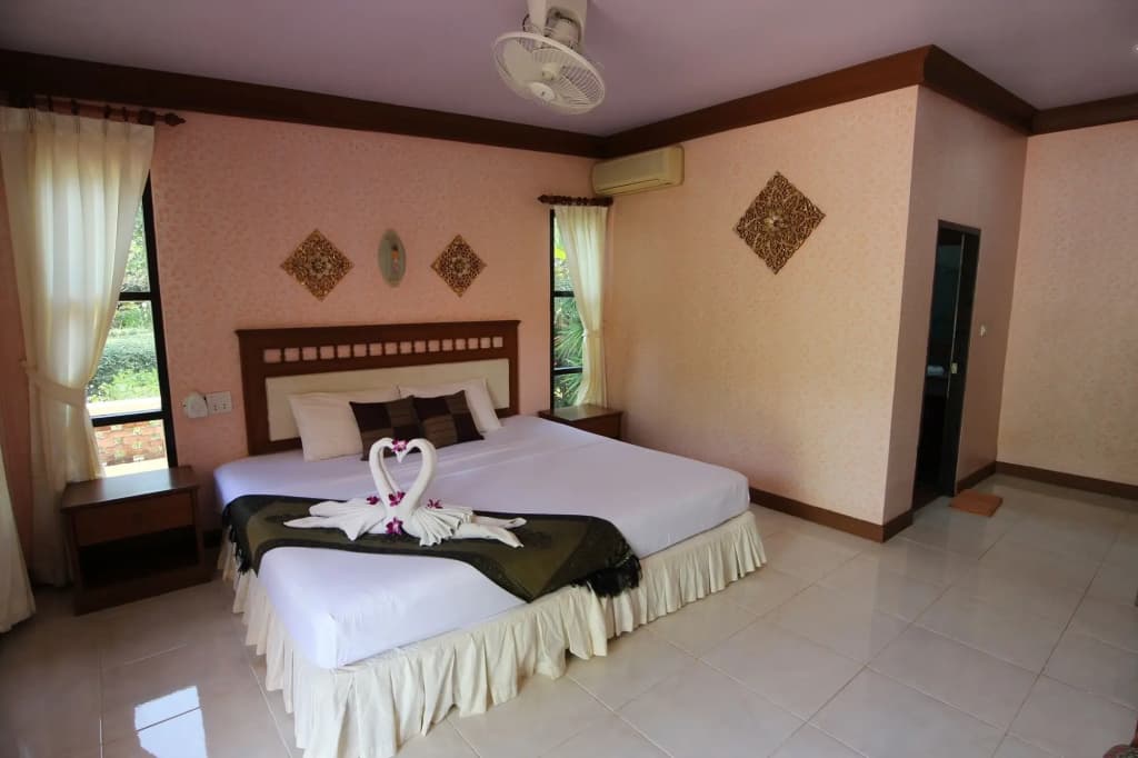 Lanta Villa Resort - photo 5