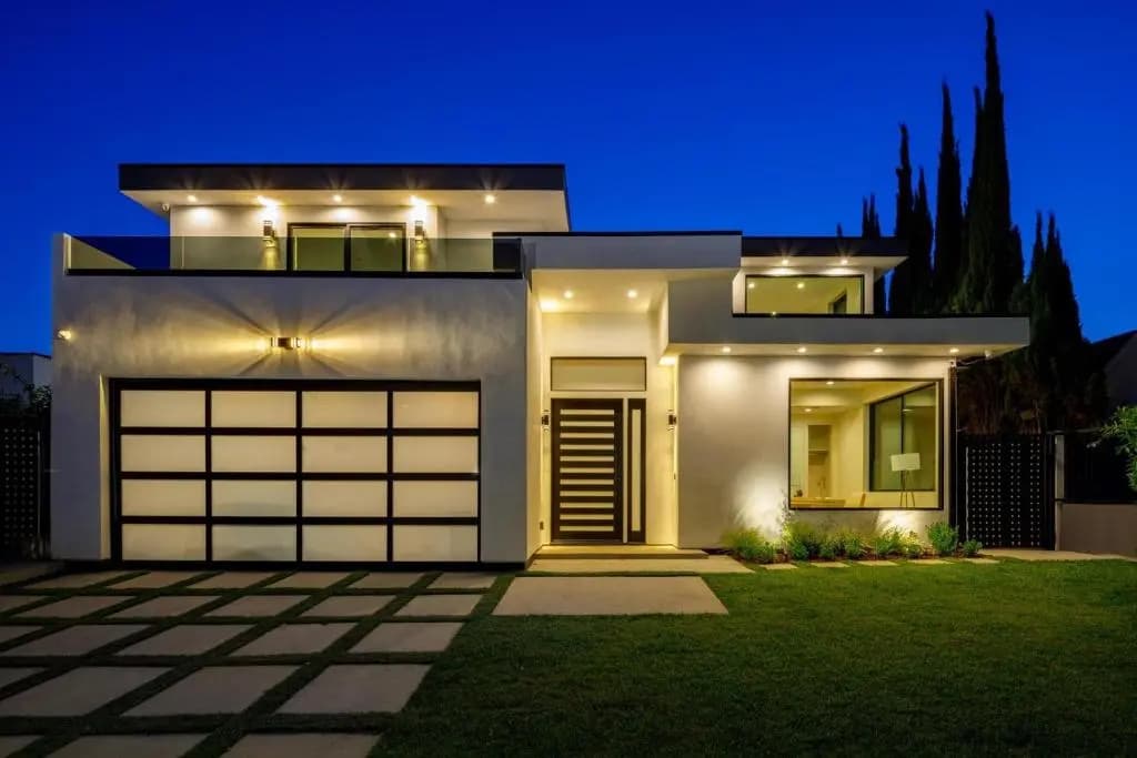 Curson Modern - main photo