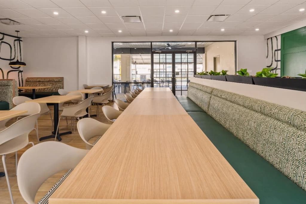 B&B Hotel Orlando International Drive Near Universal - Newly Renovated! - photo 47