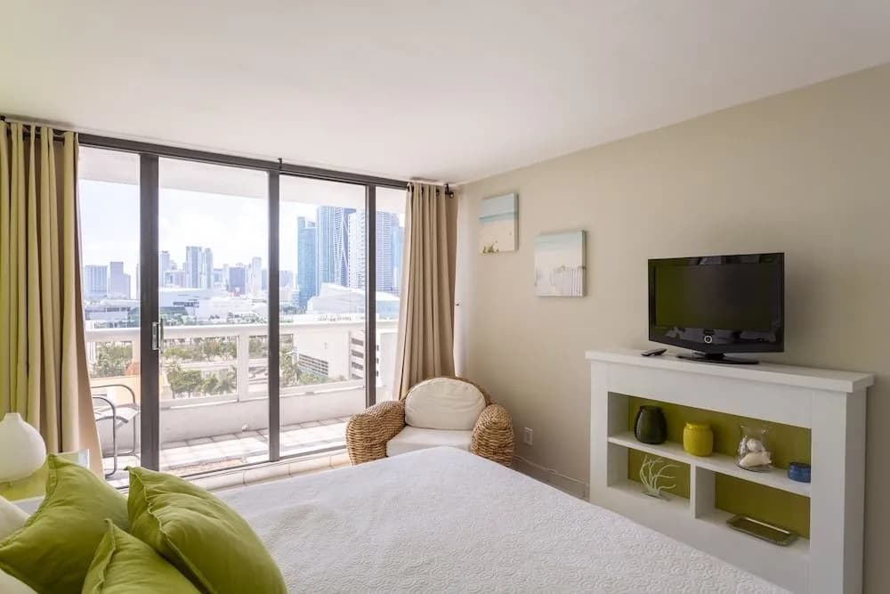 Lux One Bedroom Close to Wynwood - photo 5