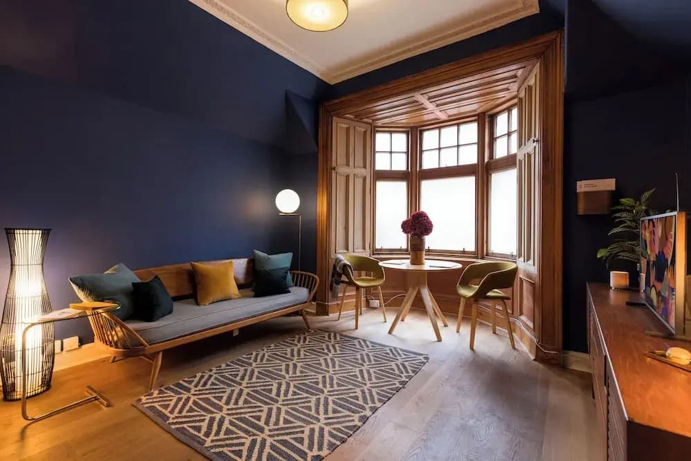 JOIVY Contemporary Cottage with Parking - photo 4