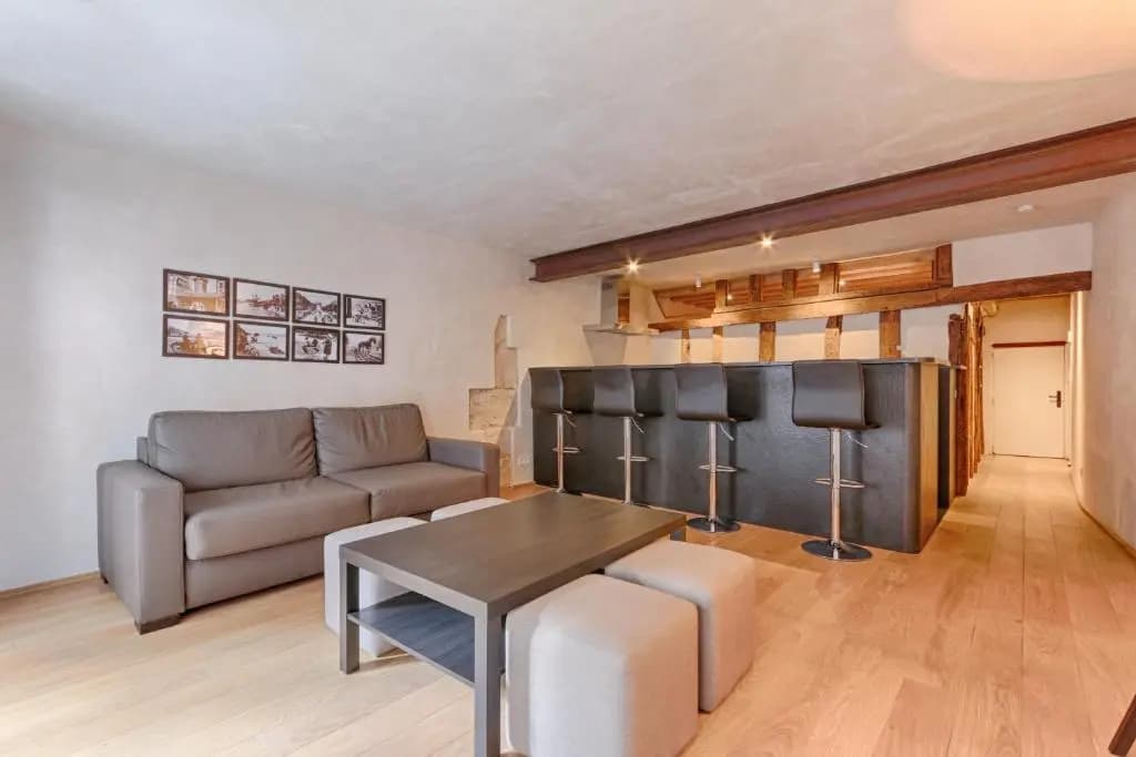 Luxurious & Design Flat 2BR/8P- Boulevard Saint Germain - photo 10