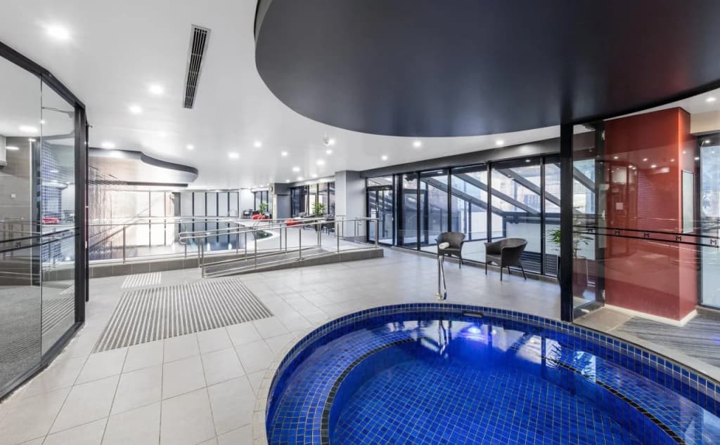 Meriton Suites Kent Street, Sydney - photo 12
