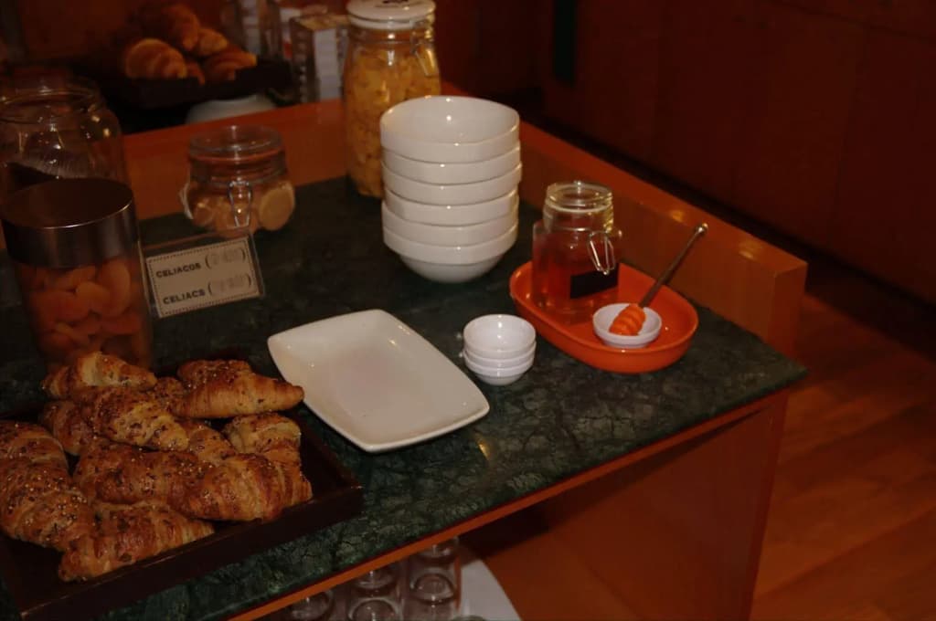 Chic & Basic Velvet Hotel - photo 13