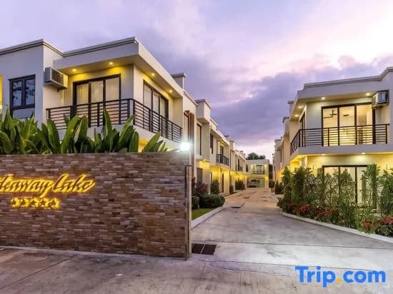 Hideaway Lake Villas - photo 1