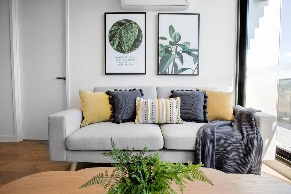 61*Boutique one-bedroom*Boxhill Central*Mall - photo 5