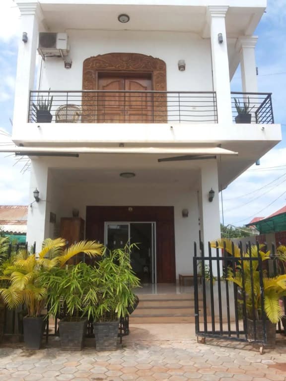 Panda Guesthouse - photo 7