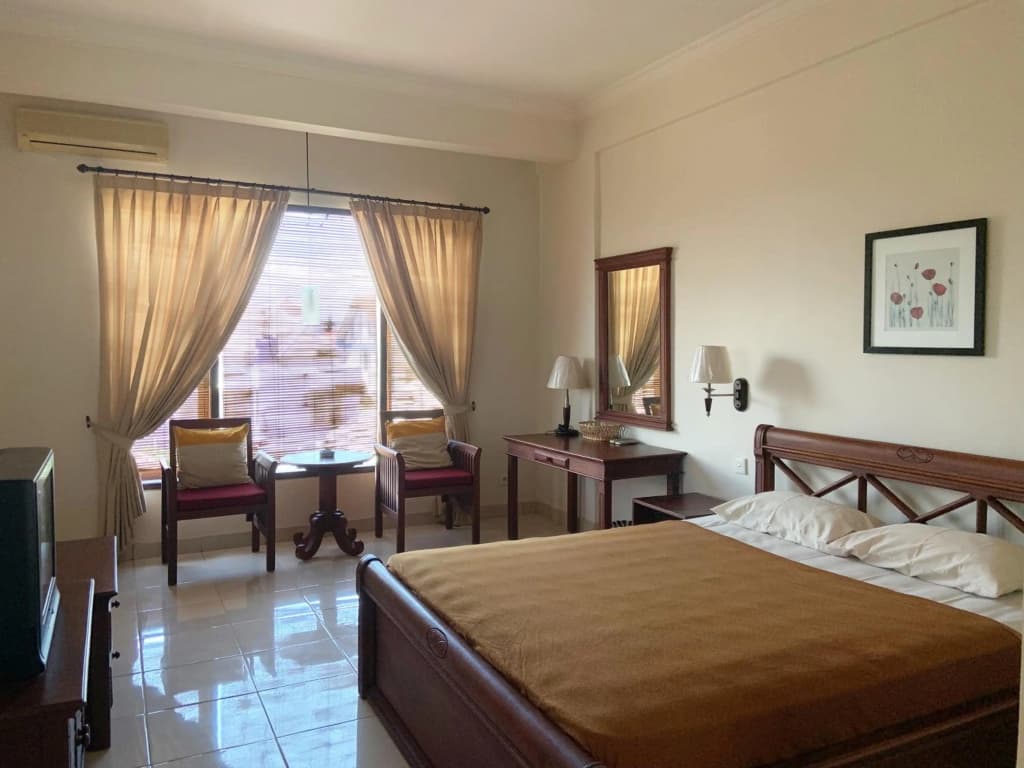 Nirwana Hotel Suites - photo 17