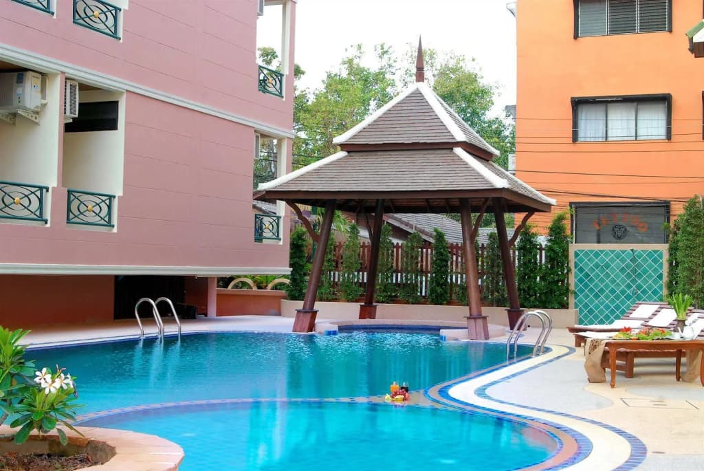 Golden Villa - photo 13