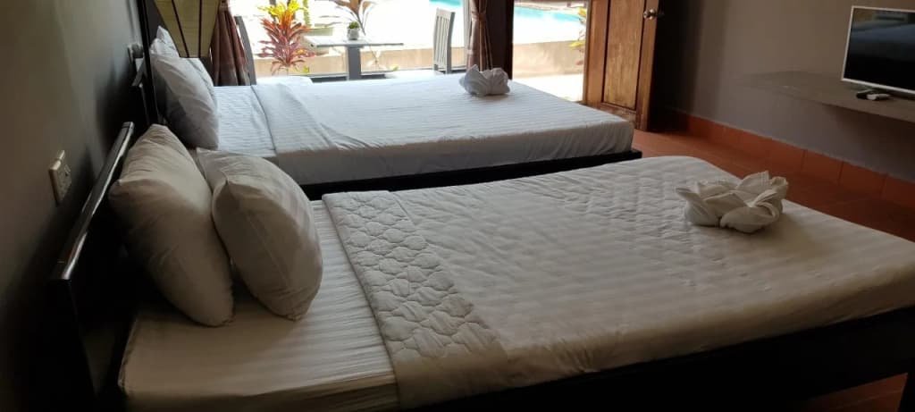 White Lotus Resort - photo 14