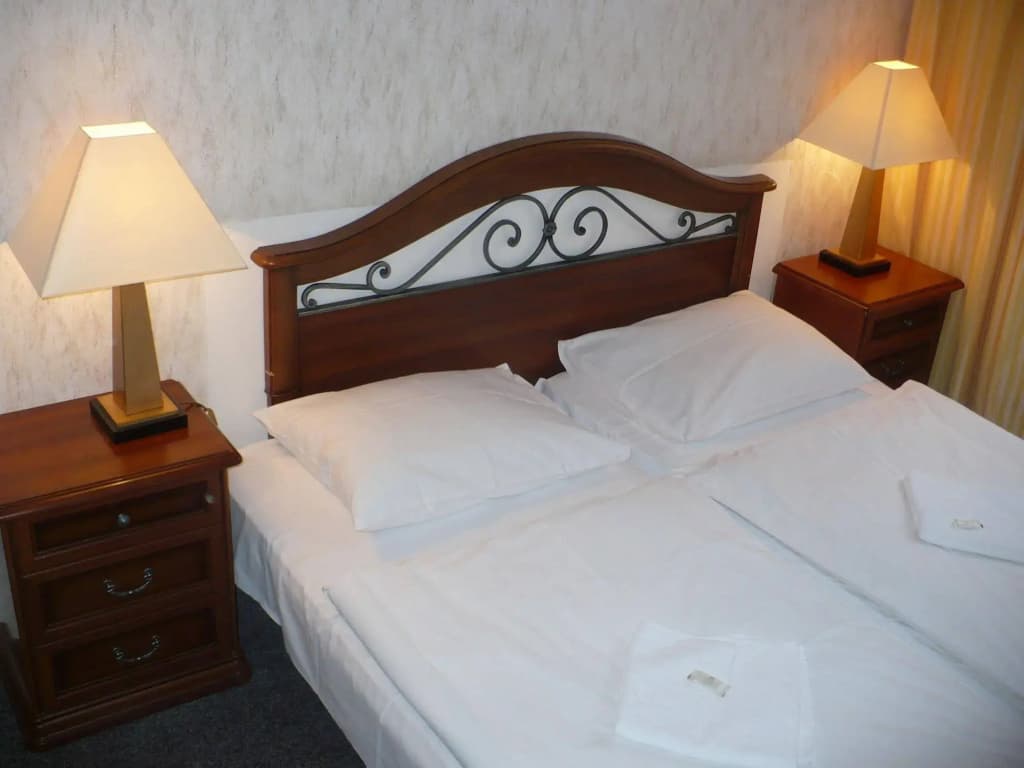 Hotel Bohemians - photo 4
