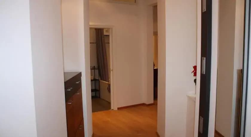 Opera Studio Apartment - photo 11