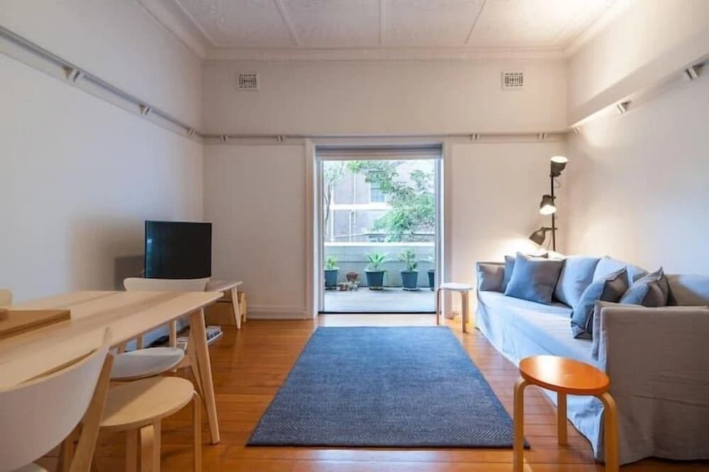 Spacious Art Deco apt. in Darlinghurst - photo 8
