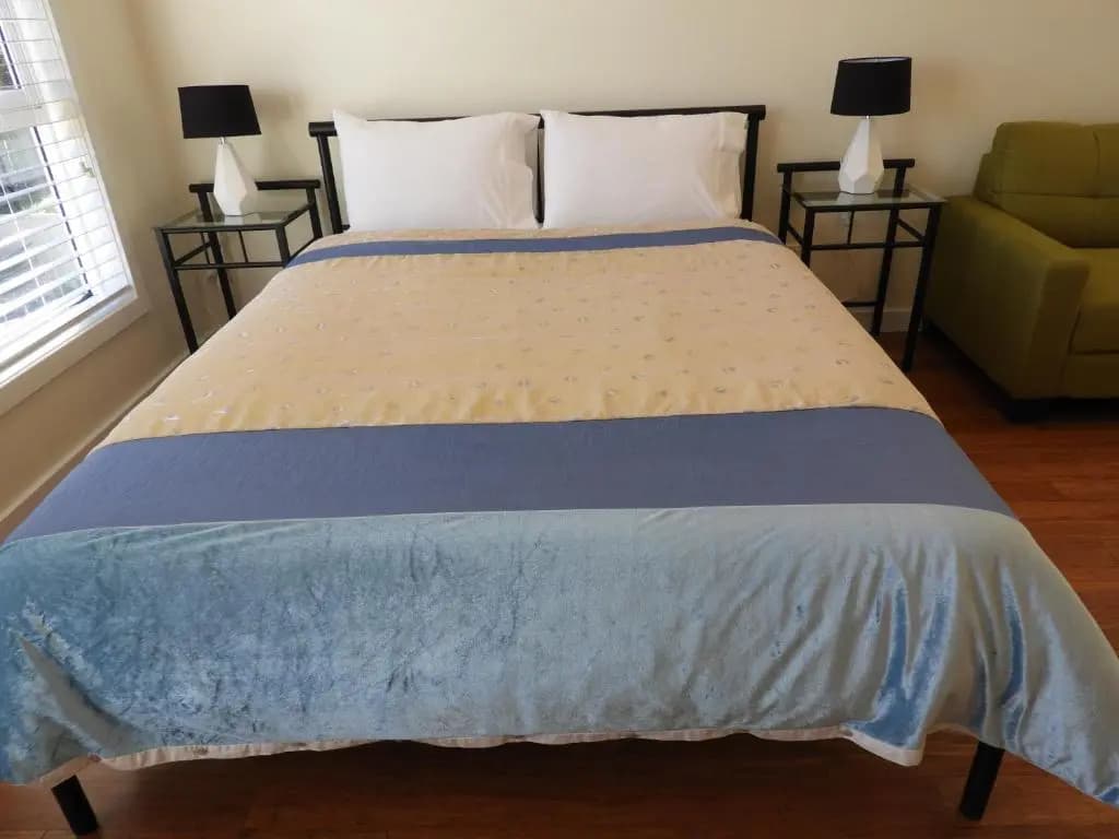 Guesthouse with Pool & BBQ - 10 kms from CBD - photo 2