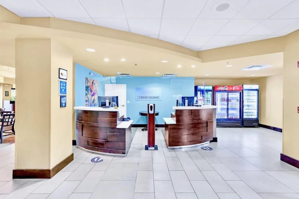 1BR With King bed - Shared Pool Arcade Room - photo 2